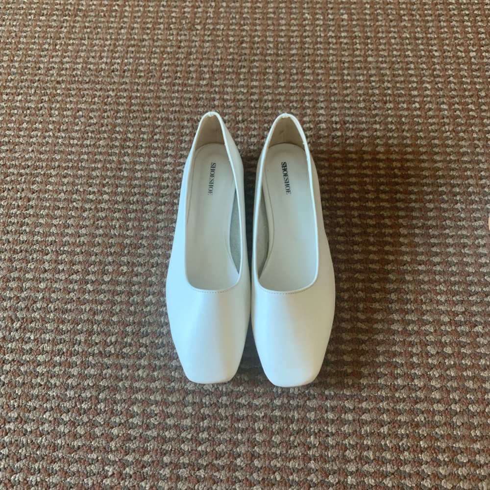 White flats